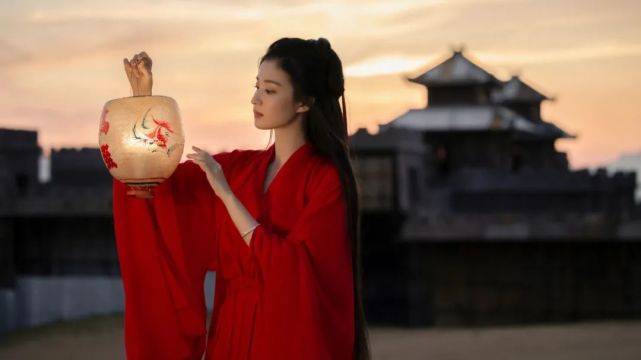 温柔句子,古风句子.落入凡间的温柔古风句子(精选33句)