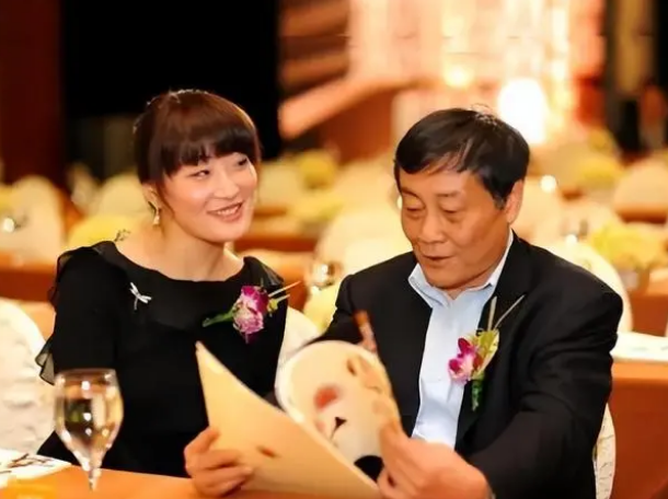 宗庆后之女宗馥莉:心疼父亲创业艰辛,相信爱情在前方